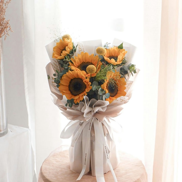 Hand Bouquet 1089